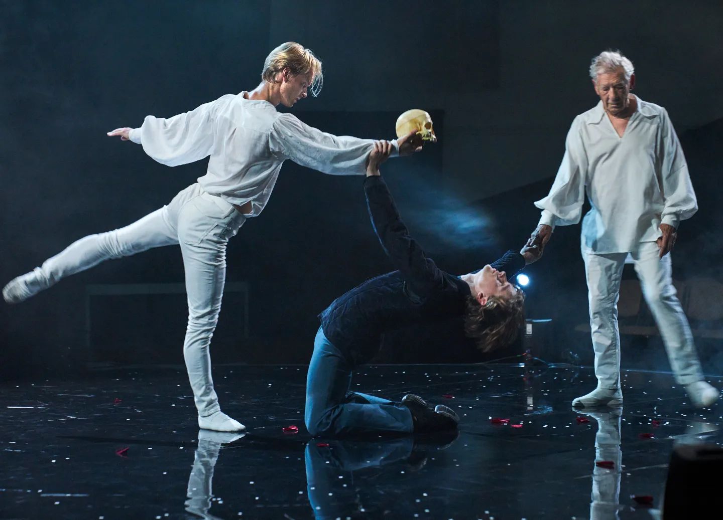 Luke Schaufuss hamlet sir ian mckellen